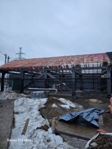 Каркас навеса-гаража с обрешёткой кровли